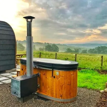 Luxury Glamping Pod - Garthside *