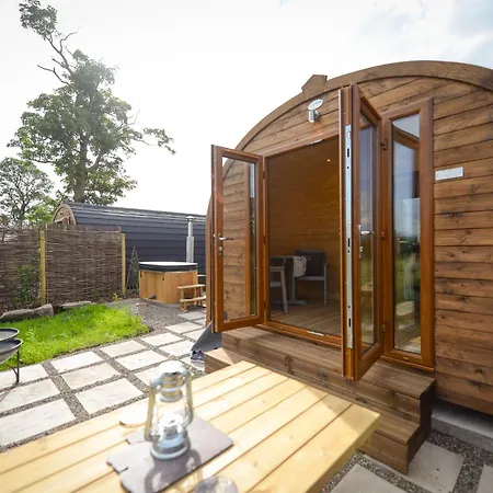 Camping Luxury Glamping Pod - Garthside *