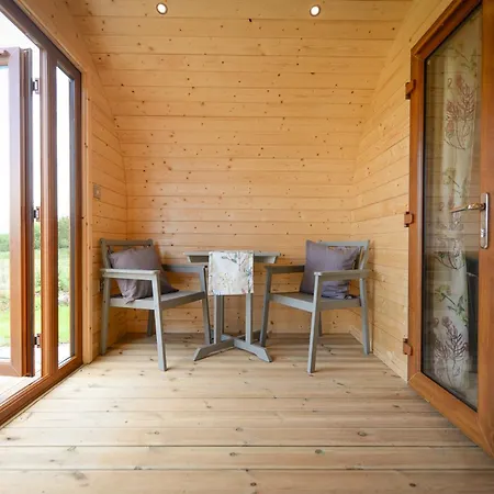 Luxury Glamping Pod - Garthside Campsite *