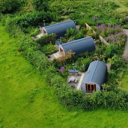 Camping Luxury Glamping Pod - Garthside *